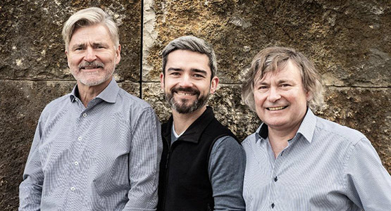 Das Weingut Erich & Walter Polz liegt in einer der besten Lagen der Südsteiermark. Die geologische Beschaffenheit des Bodens...